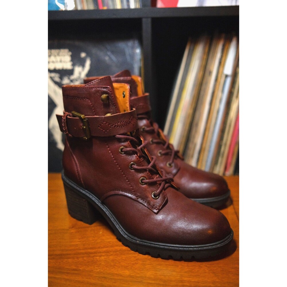 ZODIAC Women's Gemma Lace-up Booties Buckle Wine Burgundy Combat Size 8